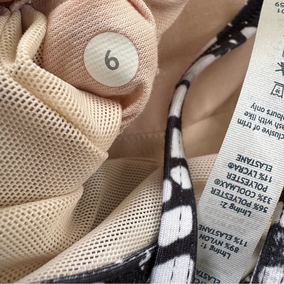 NWT Lululemon Power Y Tank Luon Static Mist White Black Size 6 - Picture 10 of 15